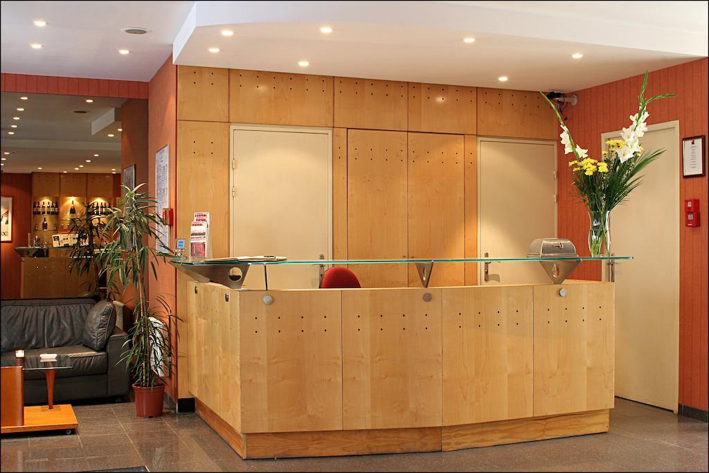 Pavillon Villiers Etoile Hotel Paris Bagian luar foto